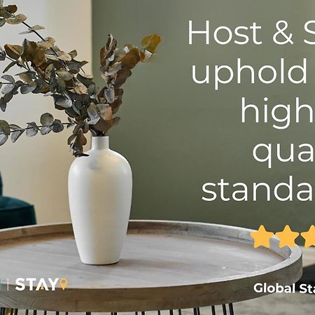 וויטבי Host & Stay - One Mulgrave Place מראה חיצוני תמונה